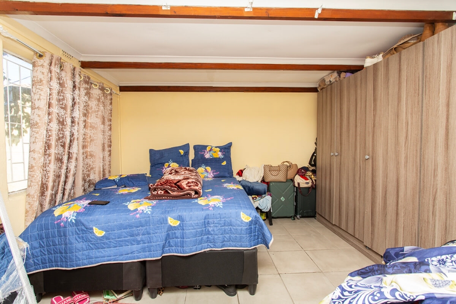 6 Bedroom Property for Sale in Richmond Western Cape